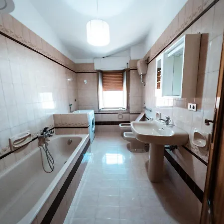 5 Stars - Sea Front Apartment Marina di Strongoli