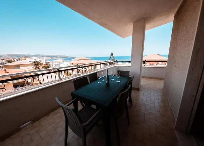 5 Stars - Sea Front Apartamento Marina di Strongoli