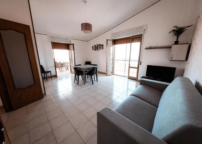 5 Stars - Sea Front *